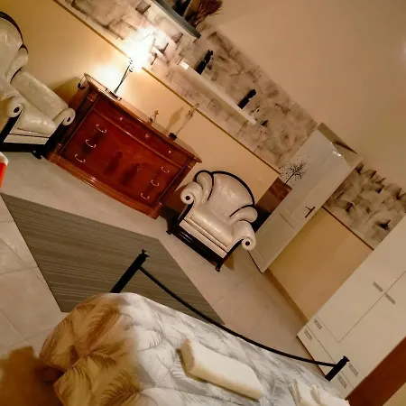 Guest house Laura 3*