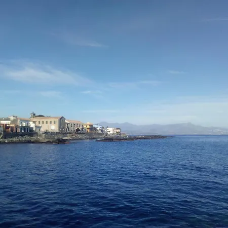 Laura Giardini Naxos